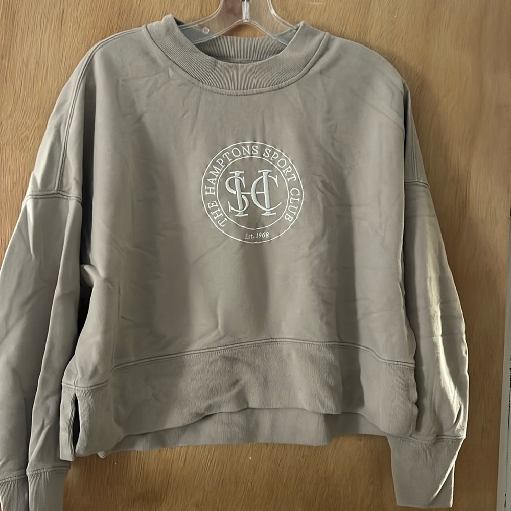 Abercrombie cropped sweatshirt